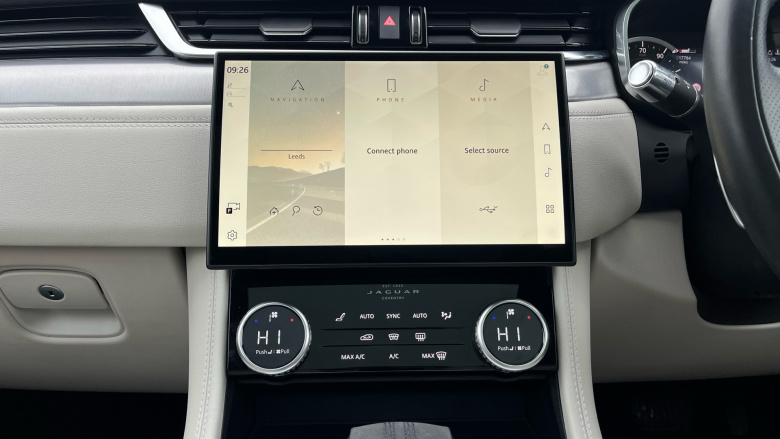 Jaguar F-Pace 2.0 D200 R-Dynamic S 5dr Auto AWD Diesel Estate